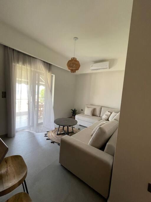 Aellw Cozy Apartment 2 Nea Thesi Luaran gambar