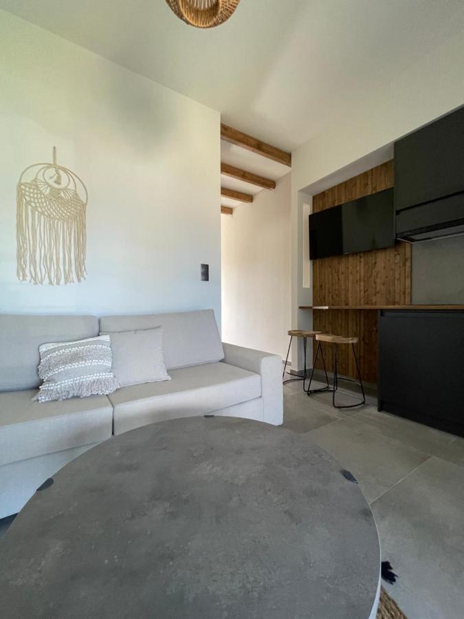 Aellw Cozy Apartment 2 Nea Thesi Luaran gambar